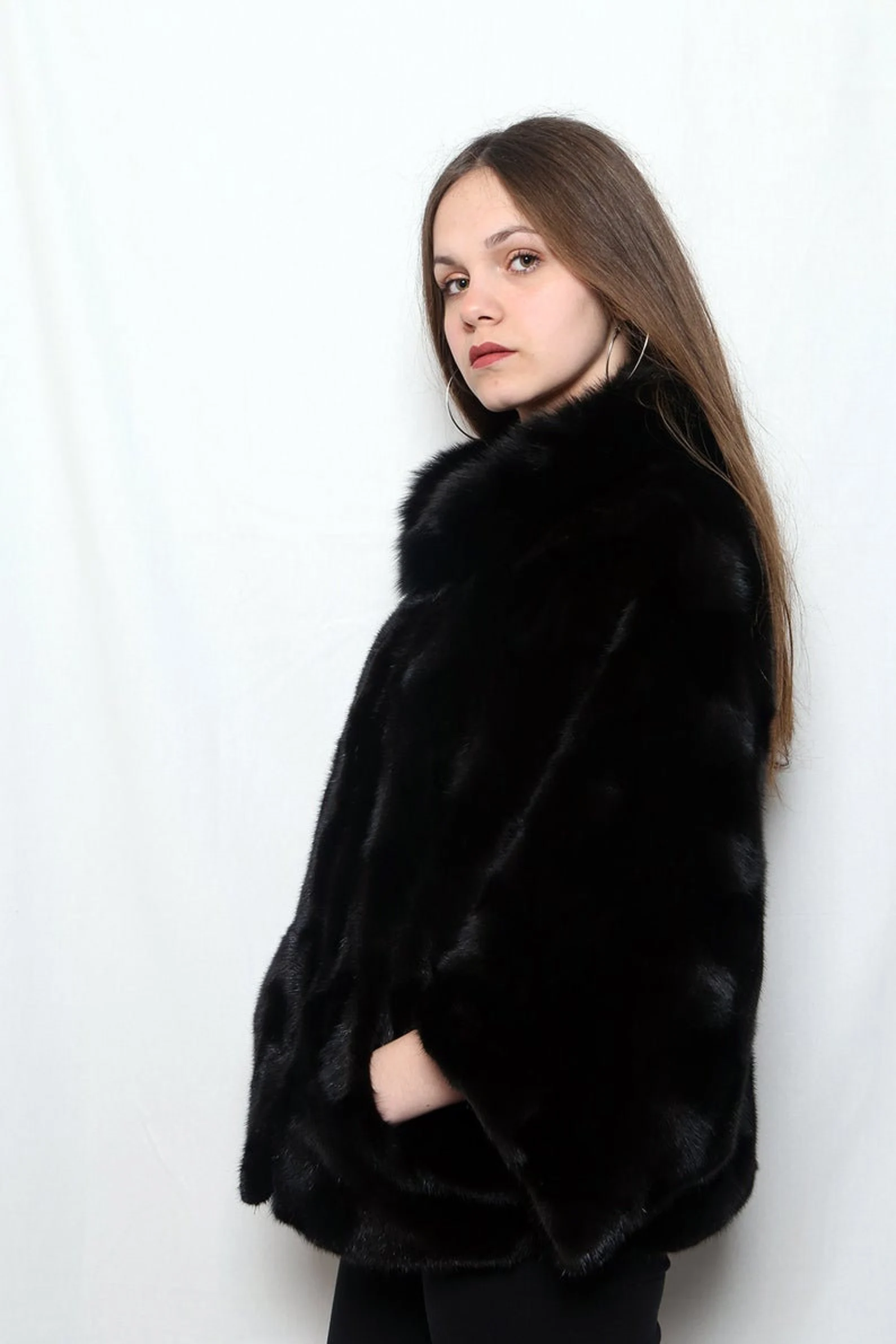 Fur cape,black mink cape,black poncho mink - Image 4