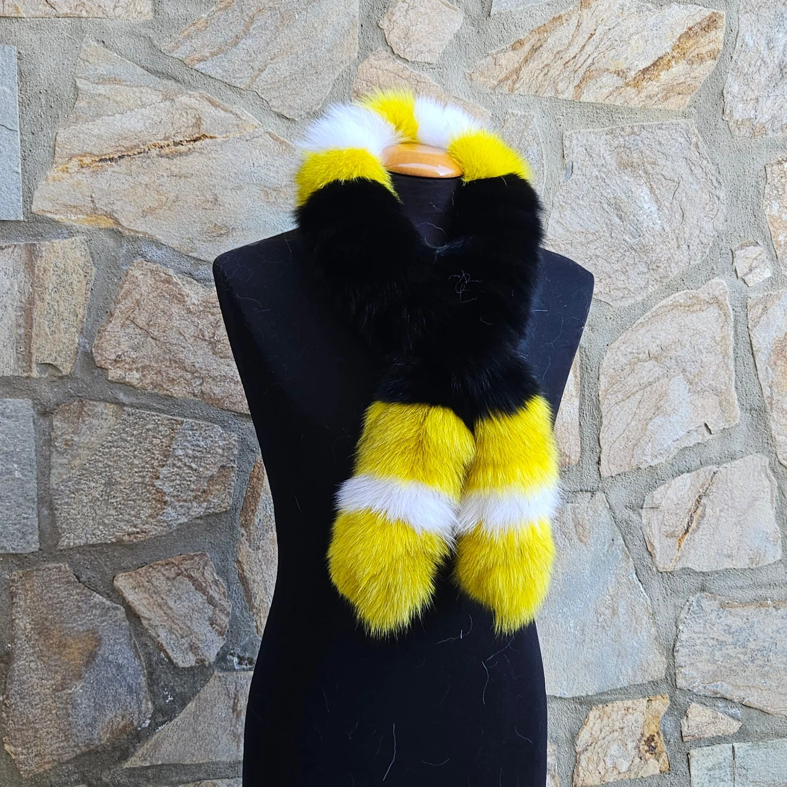 Real Fur Fox Scarf in multicolor - Image 4