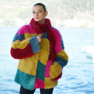 Elevate Your Winter Wardrobe with Real Sheepskin Fur Coat, Women’s Elegant Outerwear