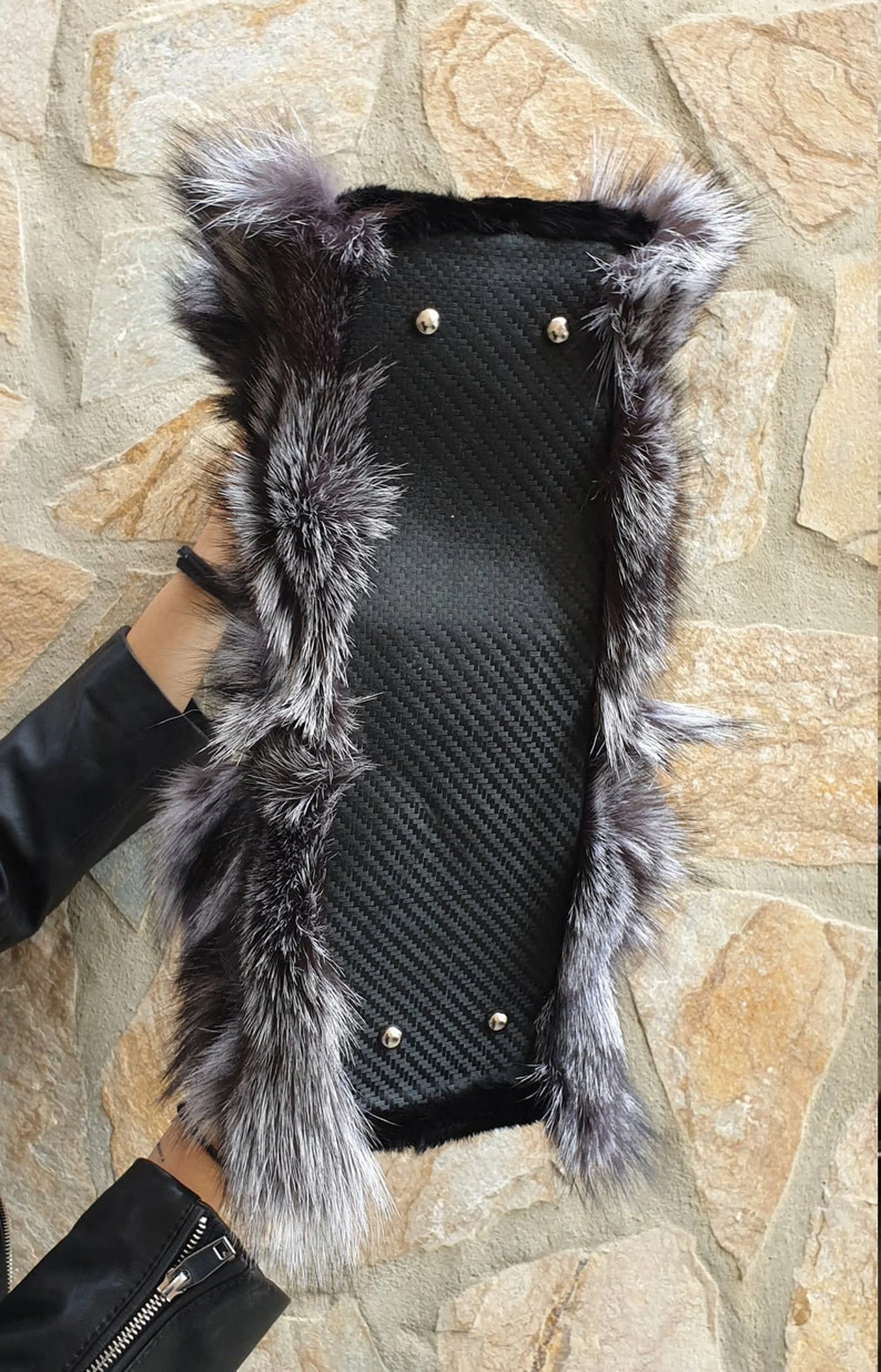 Real Fox - Rex Rabbit Fur Shoulder Bag with leather details in silver color - Image 5