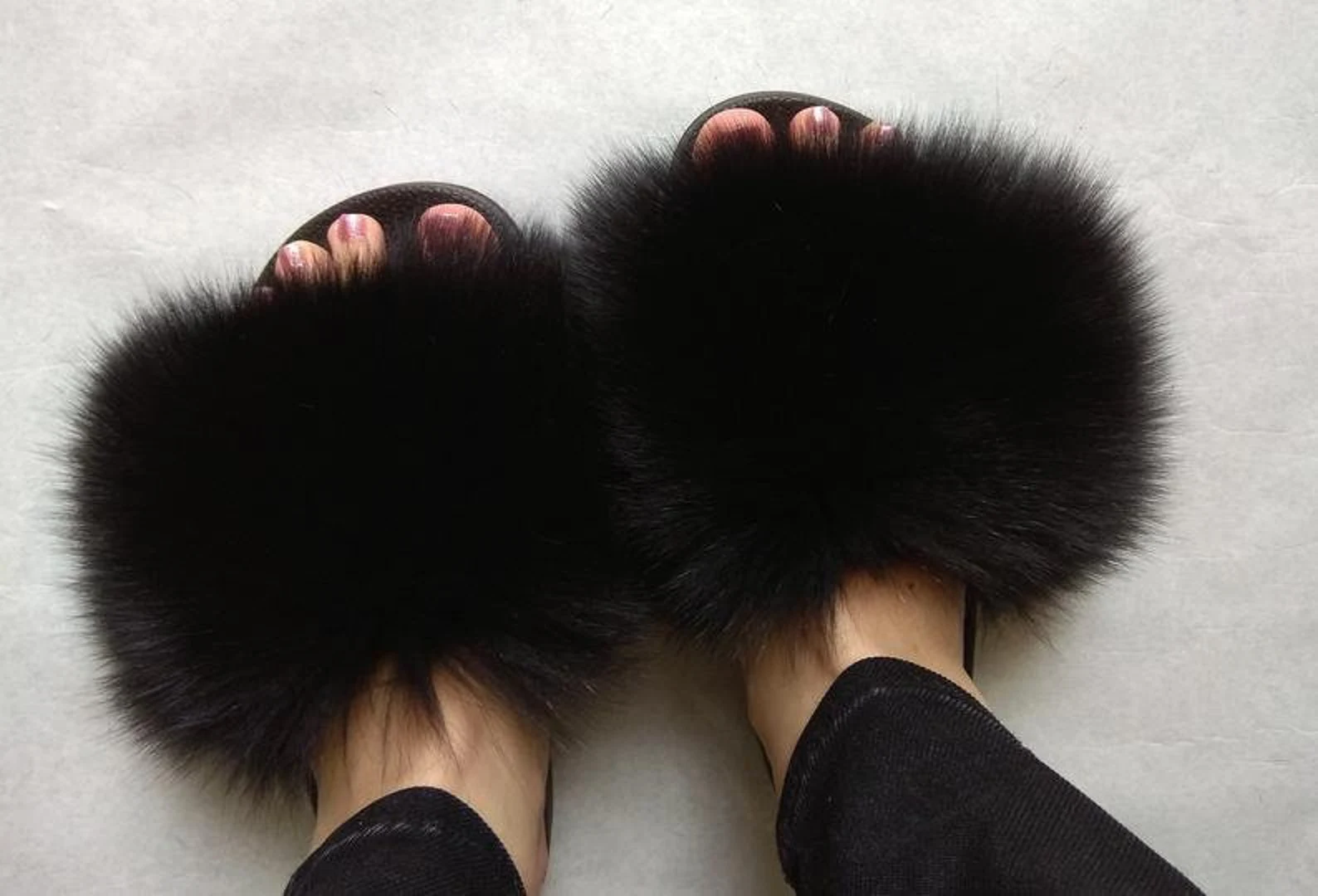 Real Fox Fur Slides in black color