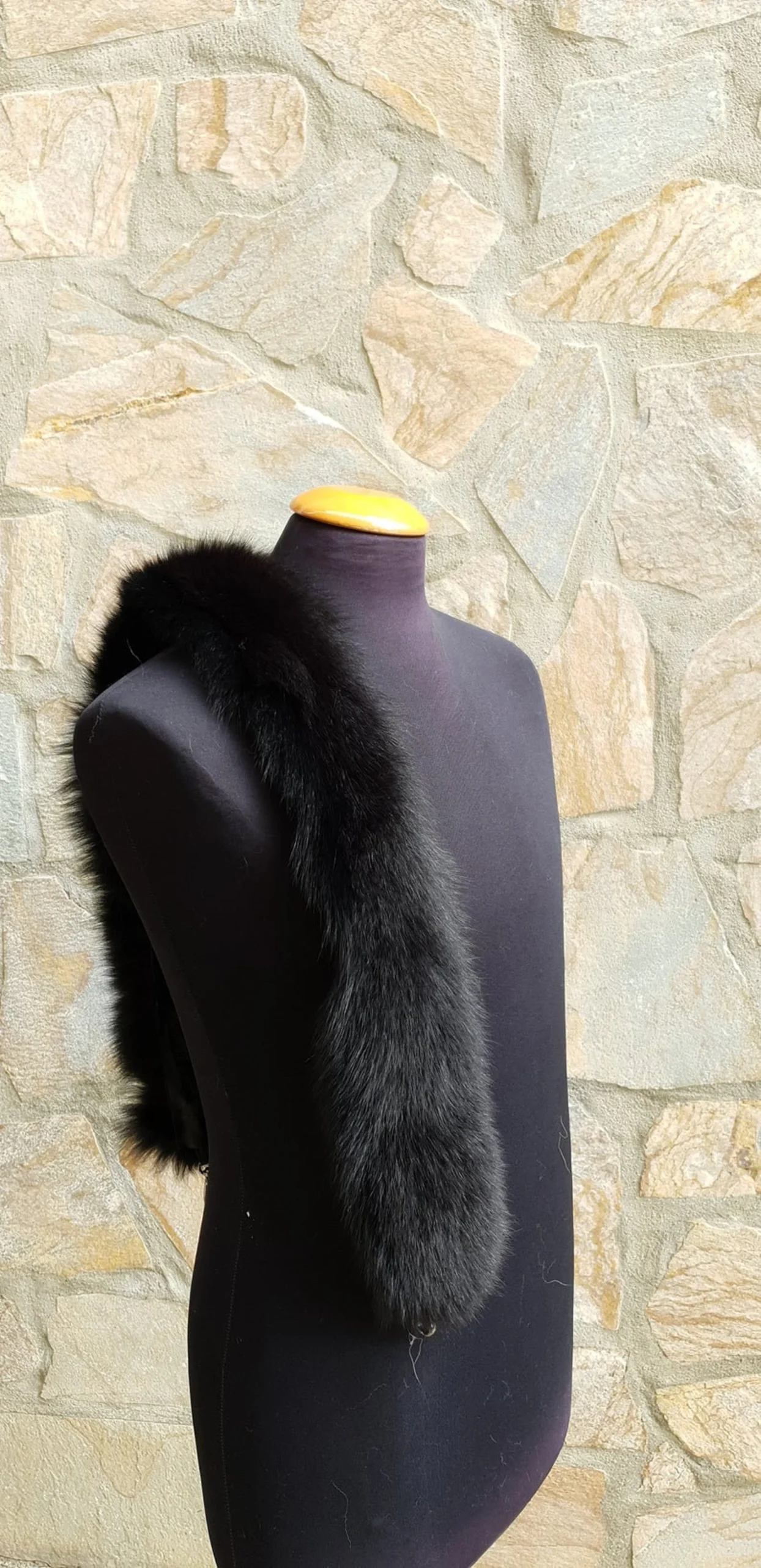 Real Fox Fur Bag Strap with leather details in black color - Image 3