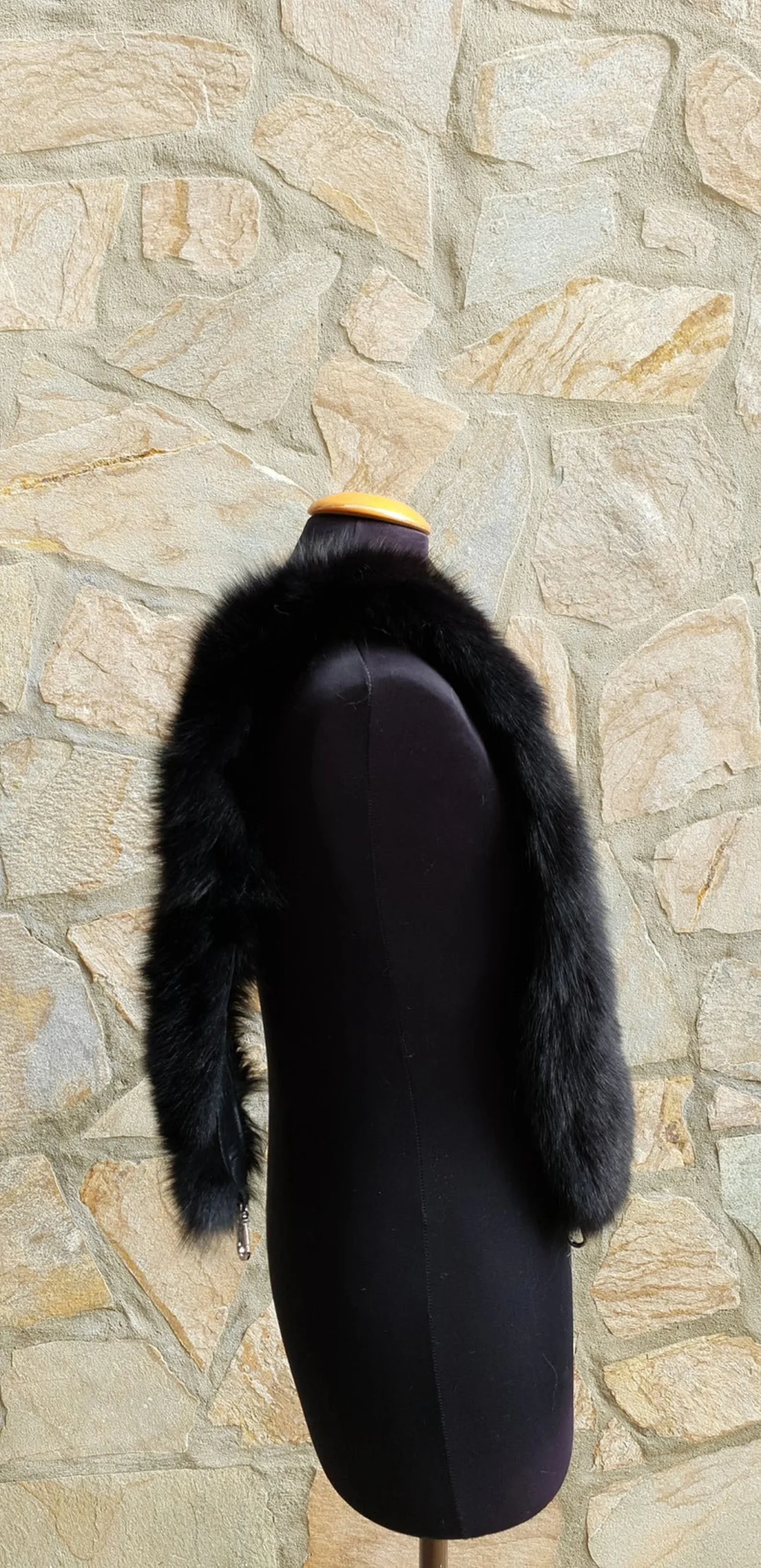 Real Fox Fur Bag Strap with leather details in black color - Image 4