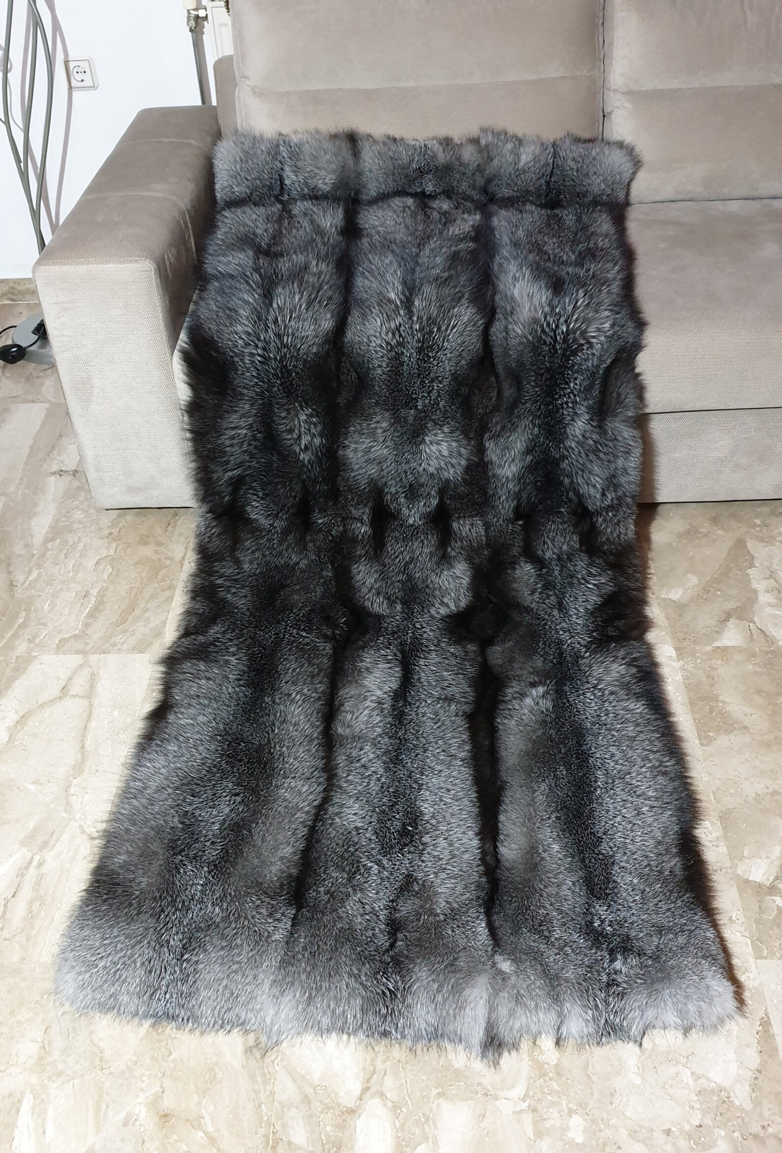 Real Fur Fox Blanket - Fur Throw