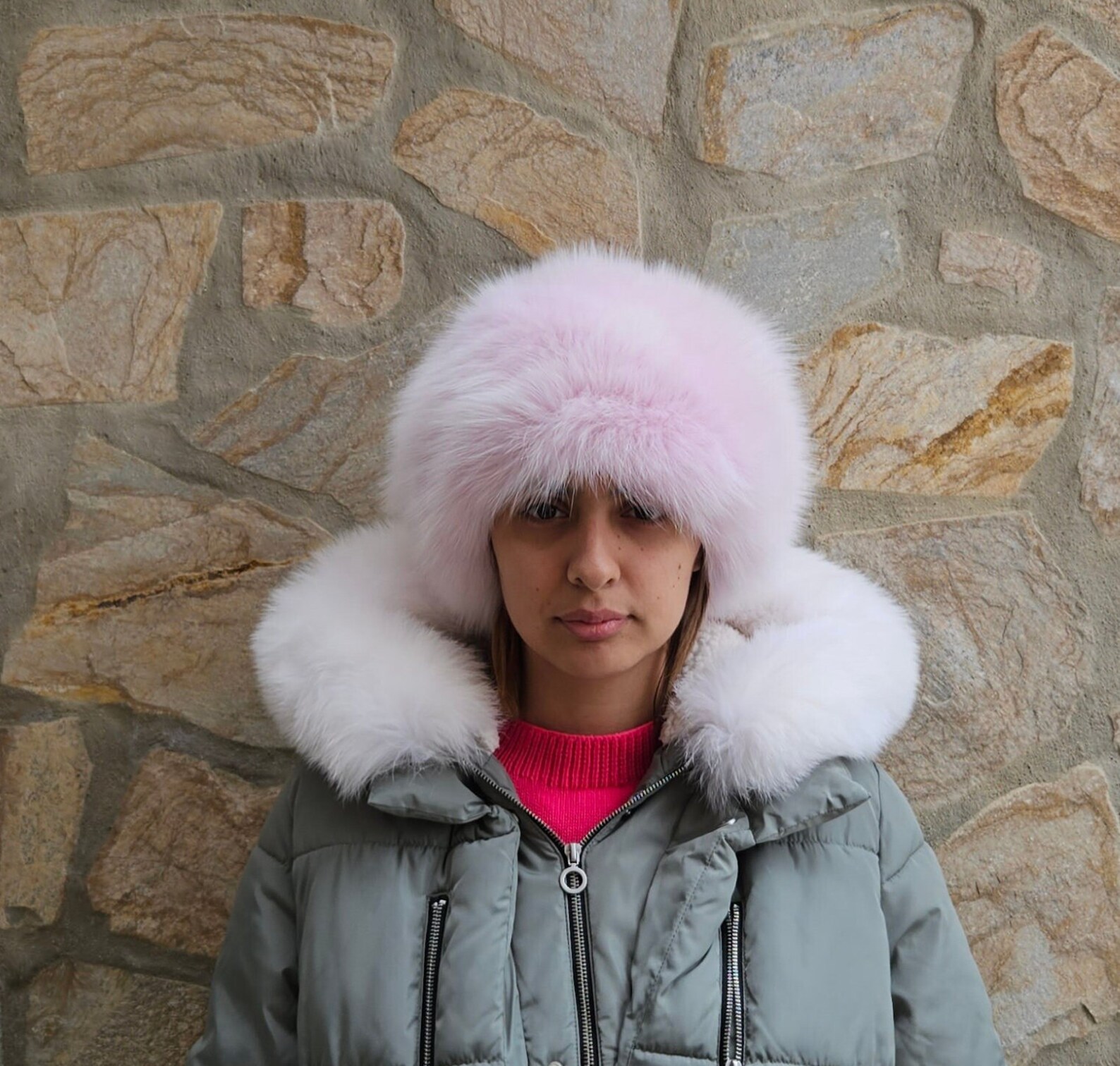Real Fox Fur hat in pink color - Image 3