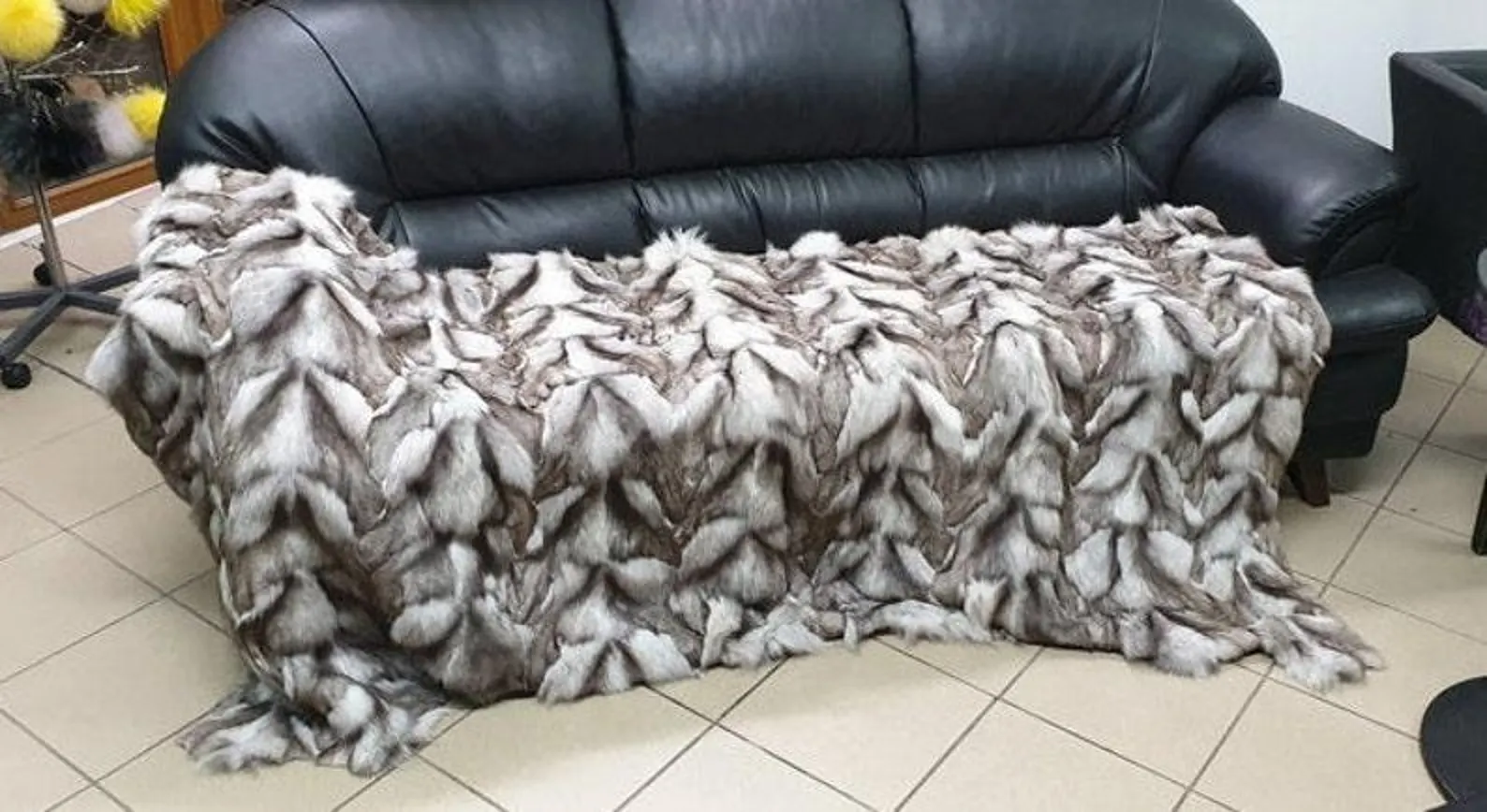 Real Fur Fox Blanket - Fur Throw