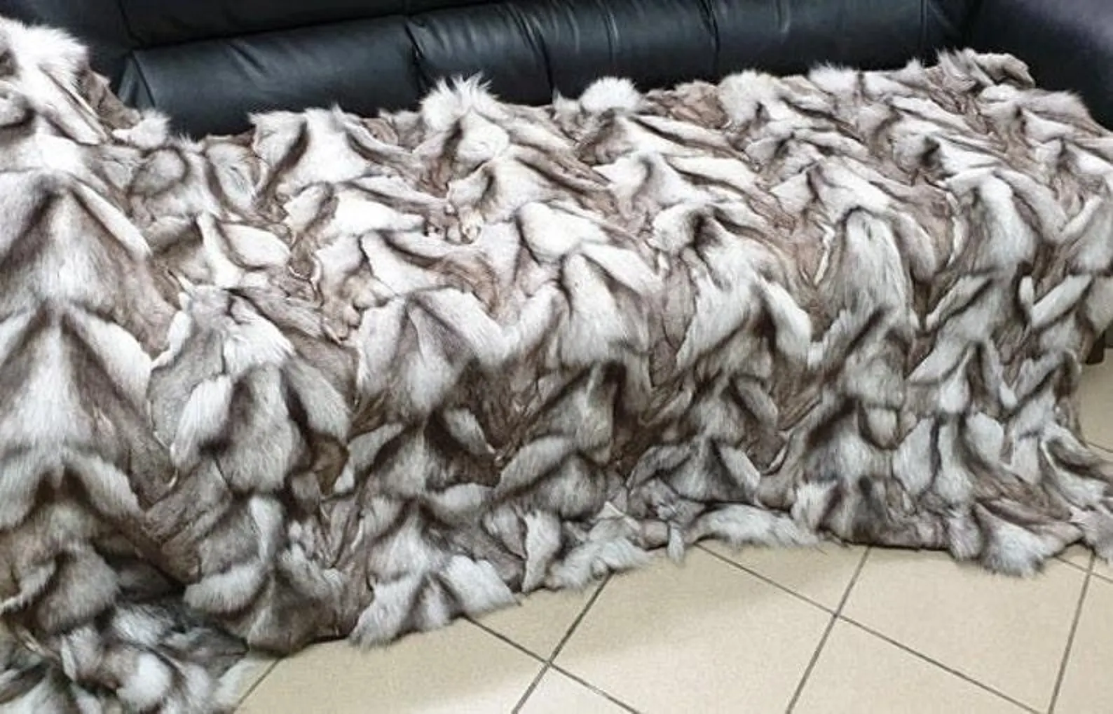 Real Fur Fox Blanket - Fur Throw - Image 2