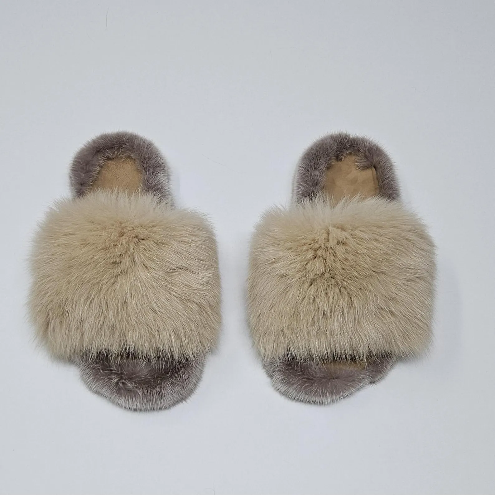 Real Fox - Mink Fur Slippers in beige color - Image 4