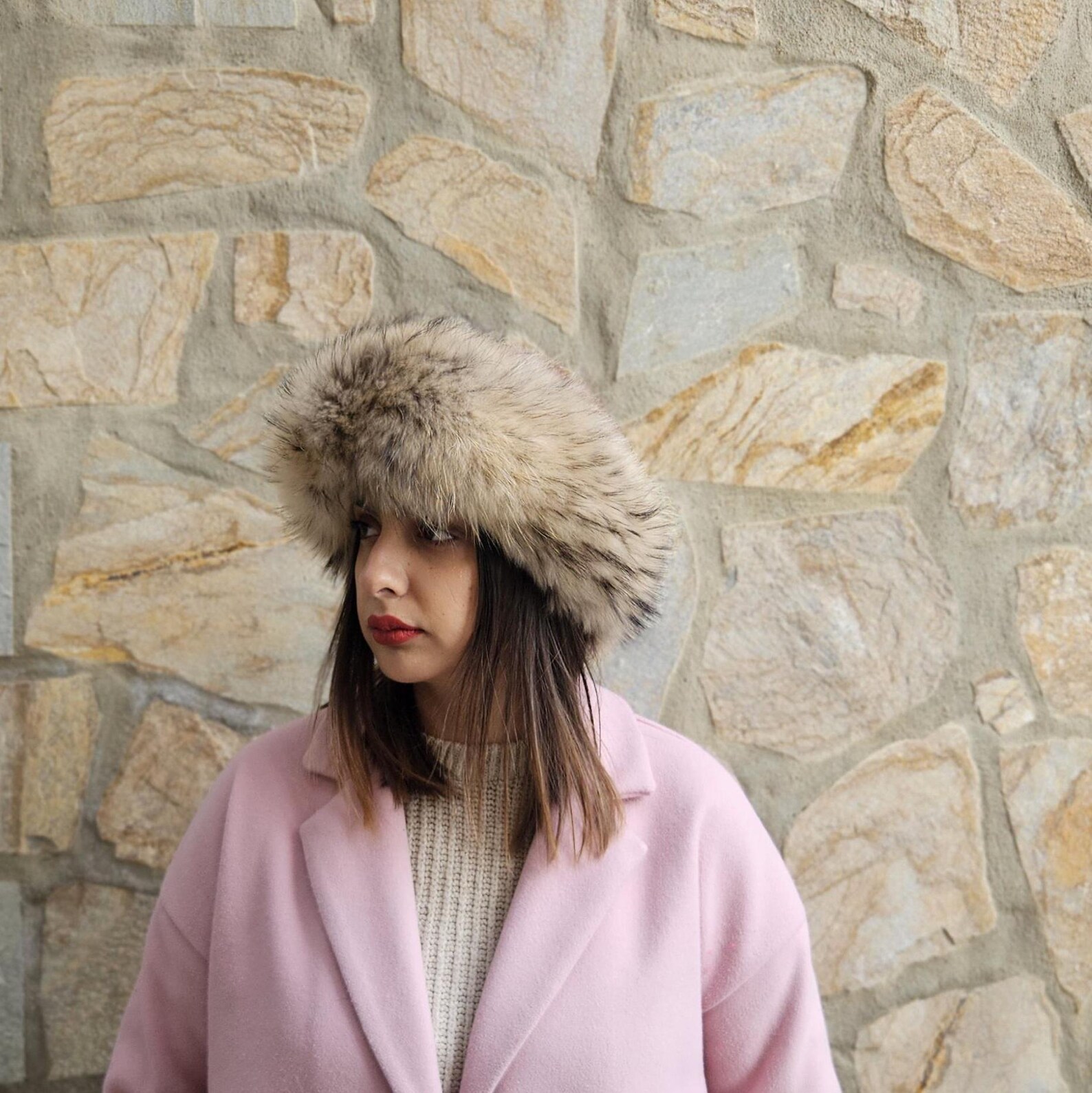 Real Mink - Fin Raccoon Fur Hat - Image 3