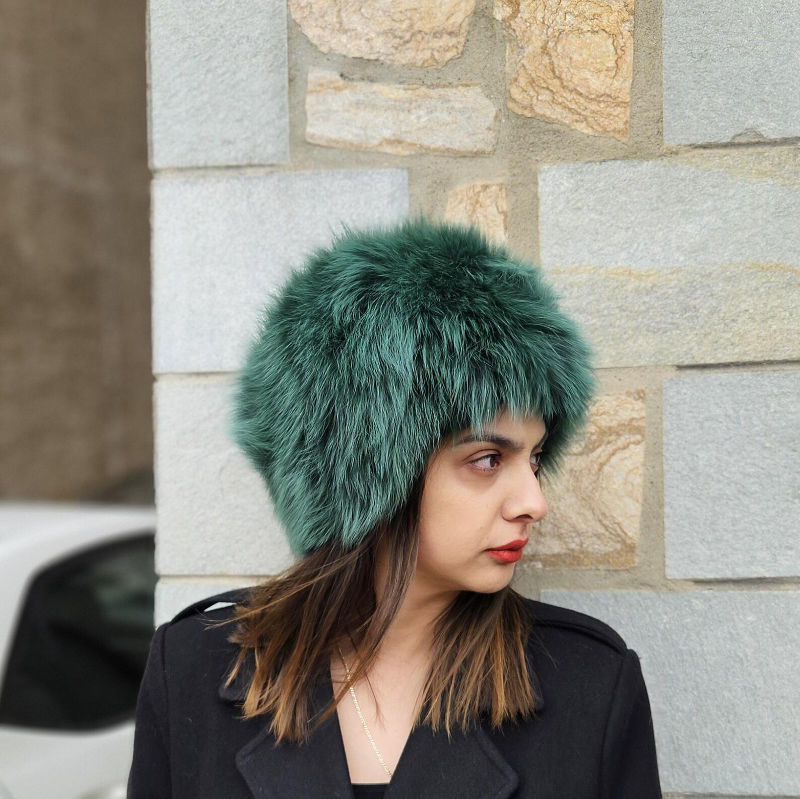 Real Fox Fur hat in green color - Image 4