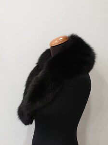 Real Fox Fur Collar in black color - Image 6