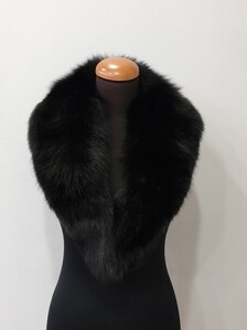 Real Fox Fur Collar in black color - Image 4
