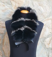 Real Fox Fur Collar with ribbon in black and silver color