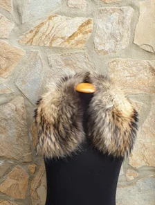 Real Fin Raccoon Fur Collar