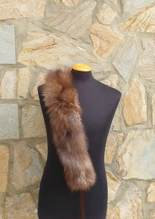 Real Fox Fur Collar with ribbon in crystal color - Image 5