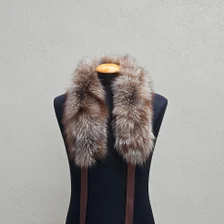 Real Fox Fur Collar with ribbon in crystal color - Image 4