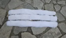 Real Fox Fur Strip in white color, the ideal winter accessory