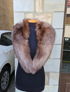 Real Fox Fur Collar in crystal color