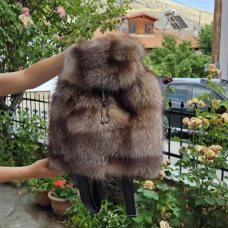 Real Fox Fur Backpack with leather details in brown color