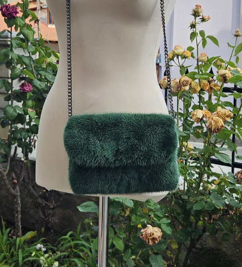 Real Mink Fur Bag with chain in green color