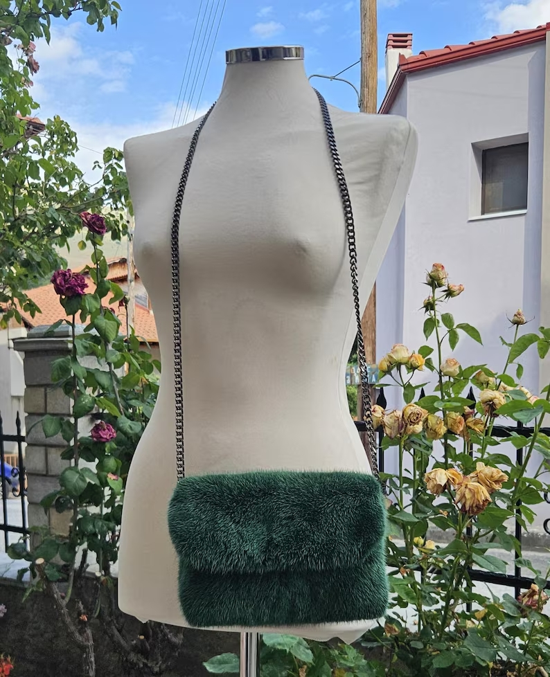 Real Mink Fur Bag with chain in green color - Image 2
