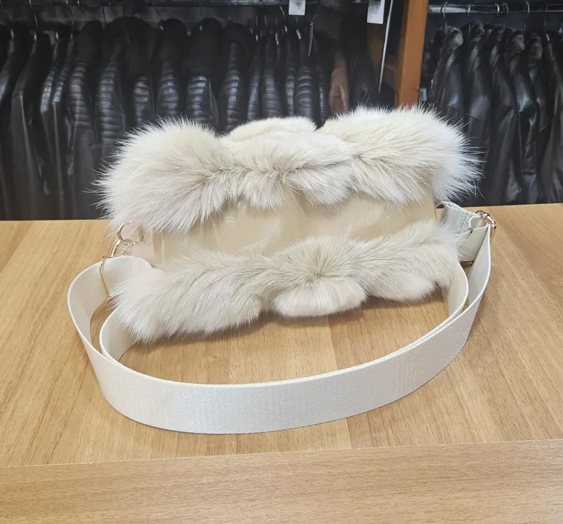 Real Fox Fur Bag with leather details in beige color - Image 2
