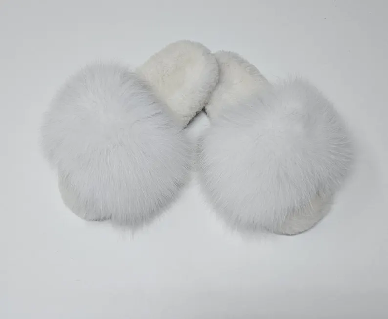 Real Fox - Sheepskin Fur Slippers in white color