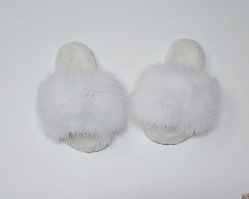 Real Fox - Sheepskin Fur Slippers in white color - Image 3