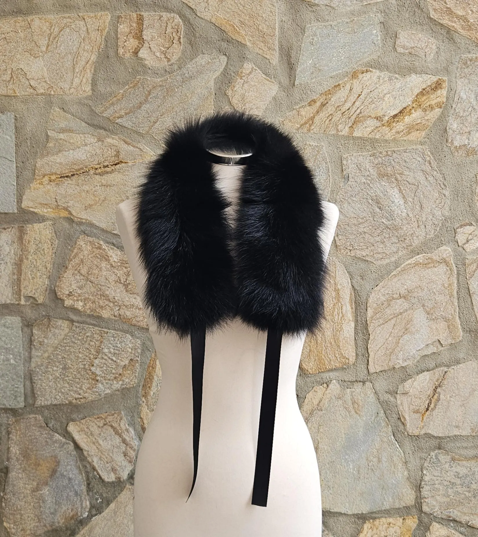 Real Fox Fur Collar with ribbon in black color - Image 5