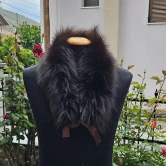 Real Fox Fur Collar with ribbon in brown color