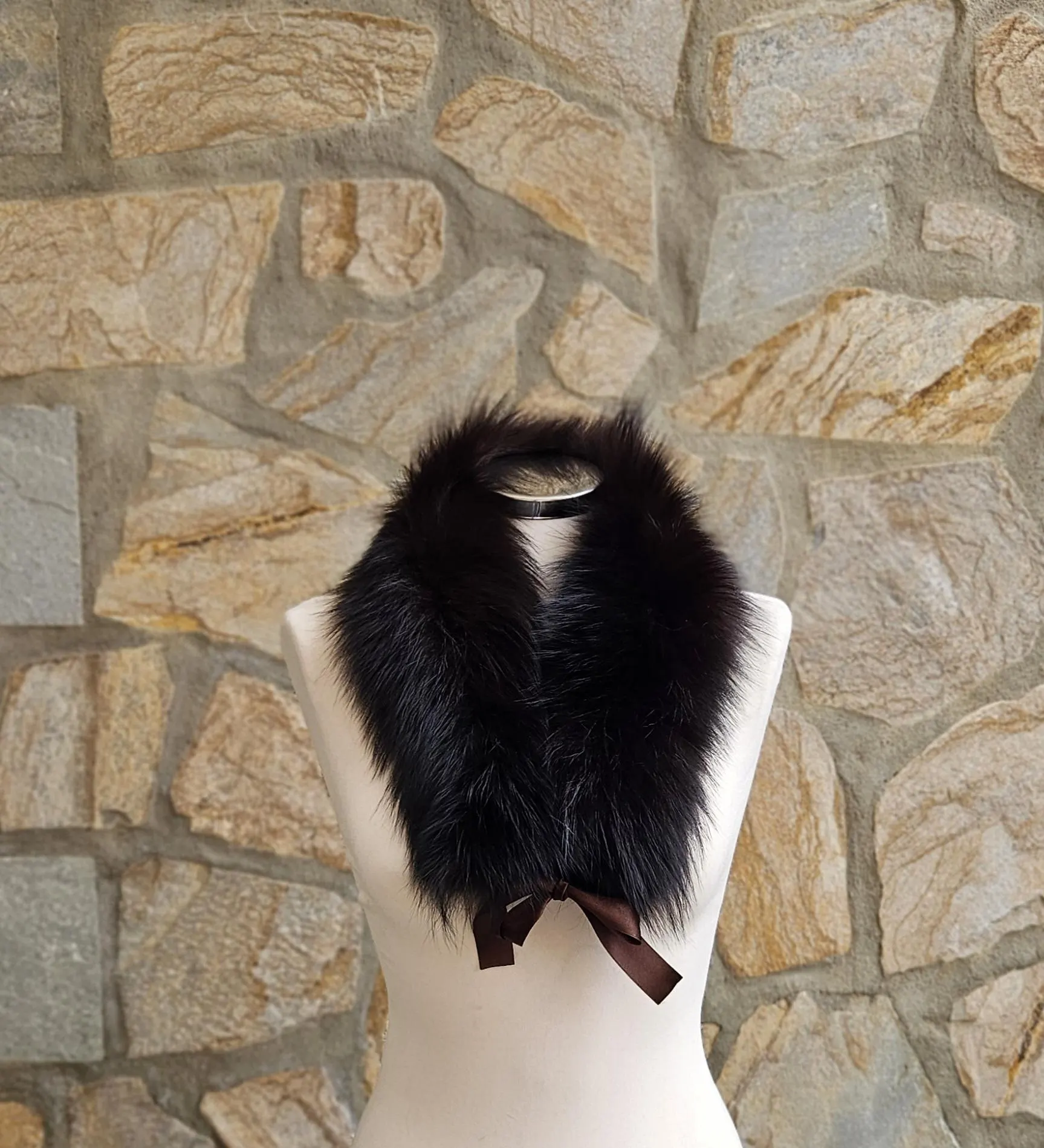 Real Fox Fur Collar with ribbon in brown color - Image 4