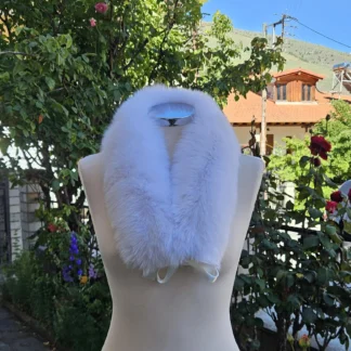 Real Fox Fur Collar with ribbon in white color