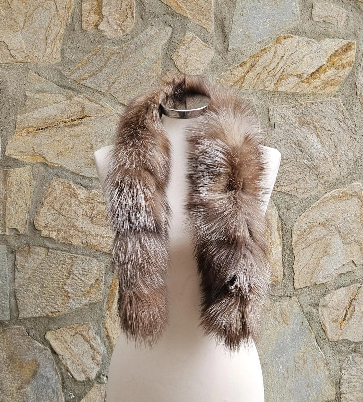 Real Fur Fox Scarf in crystal color - Image 3