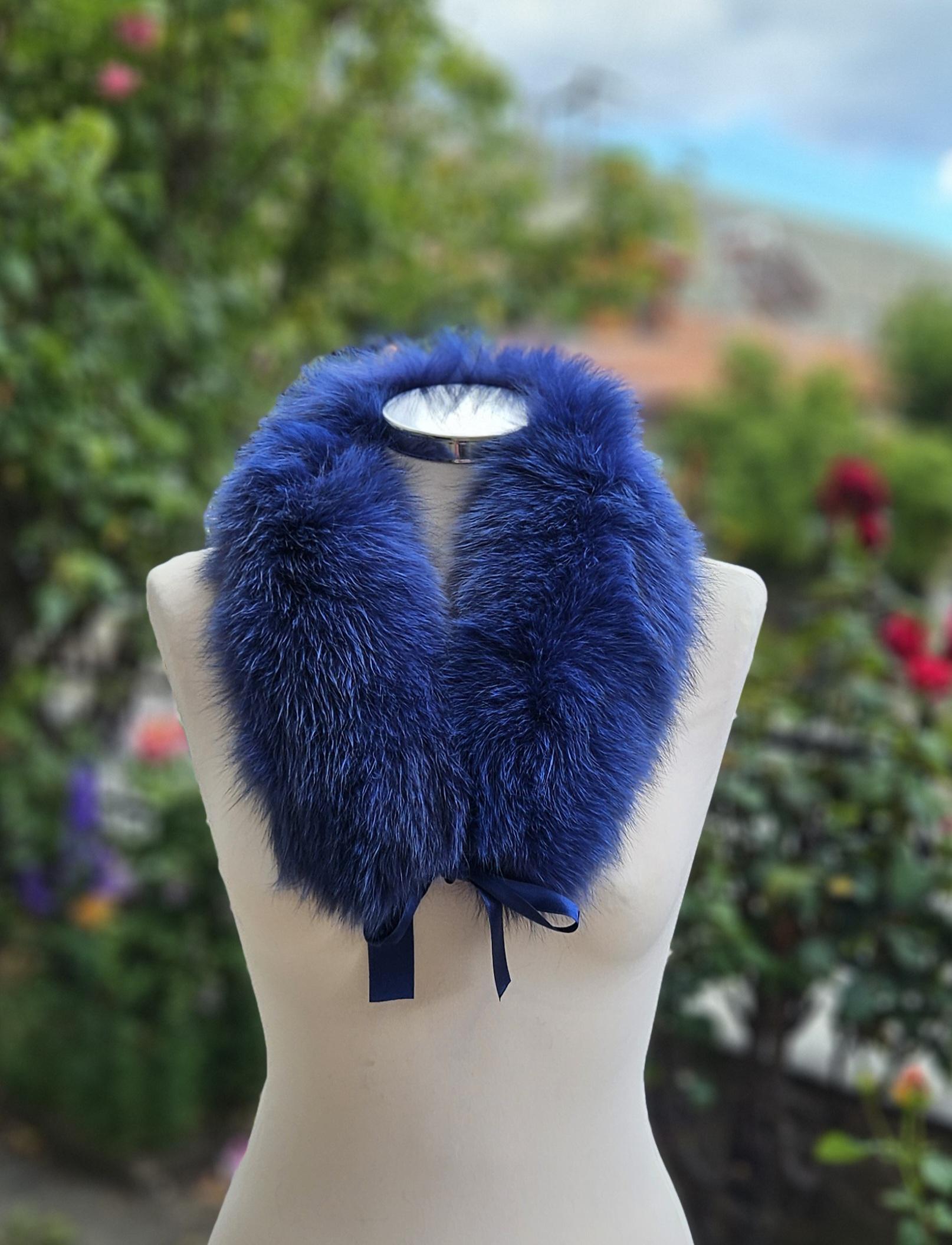 Real Fox Fur Collar with ribbon in blue color