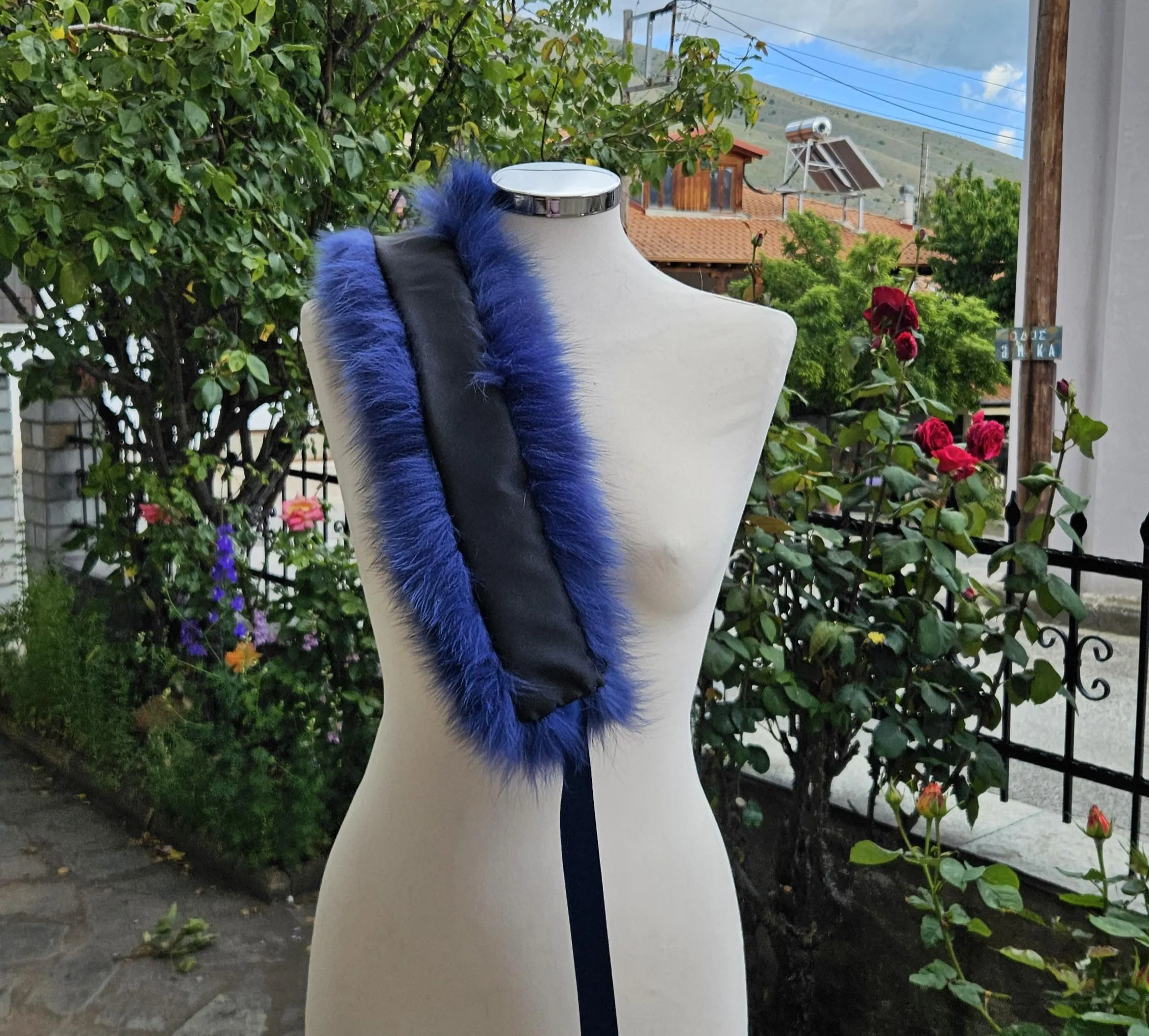 Real Fox Fur Collar with ribbon in blue color - Image 6
