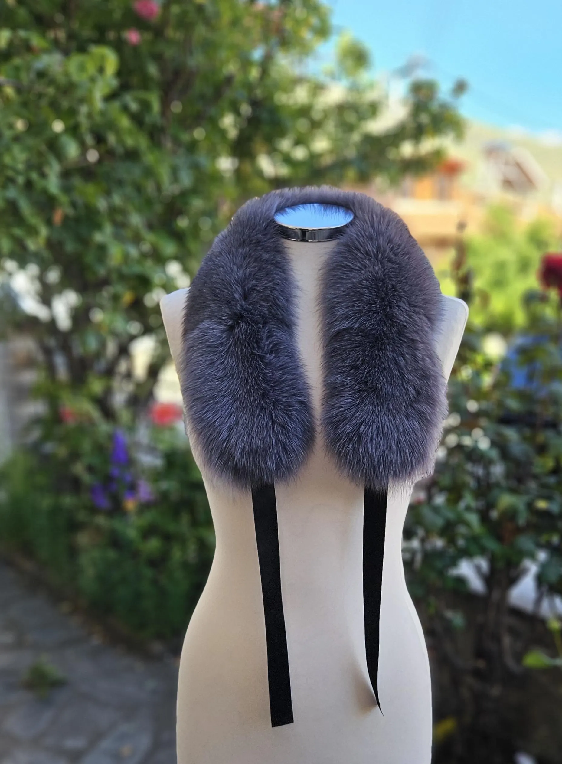 Real Fox Fur Collar with ribbon - Image 4