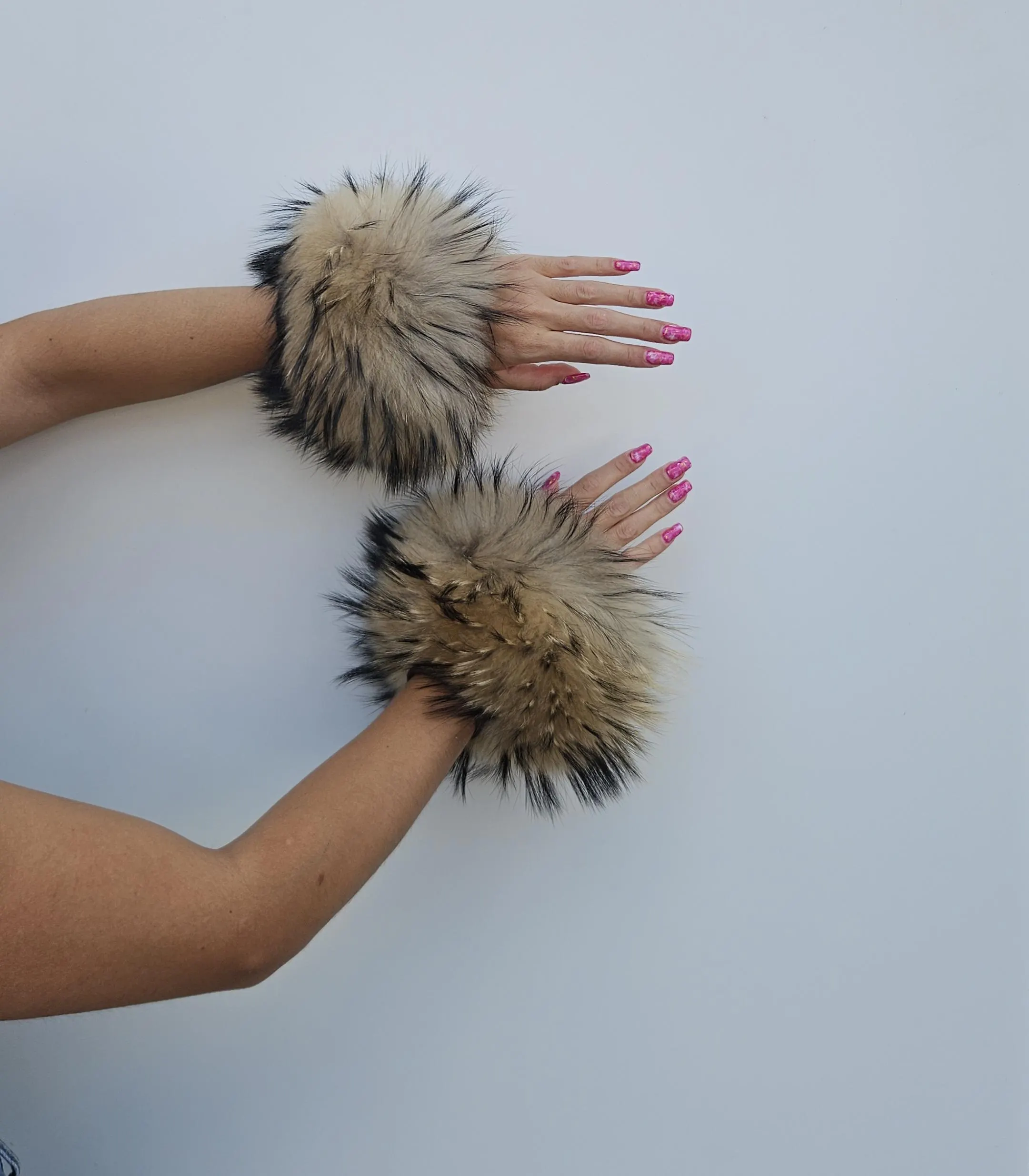 Real Fur Finn Raccoon Cuffs - Image 4