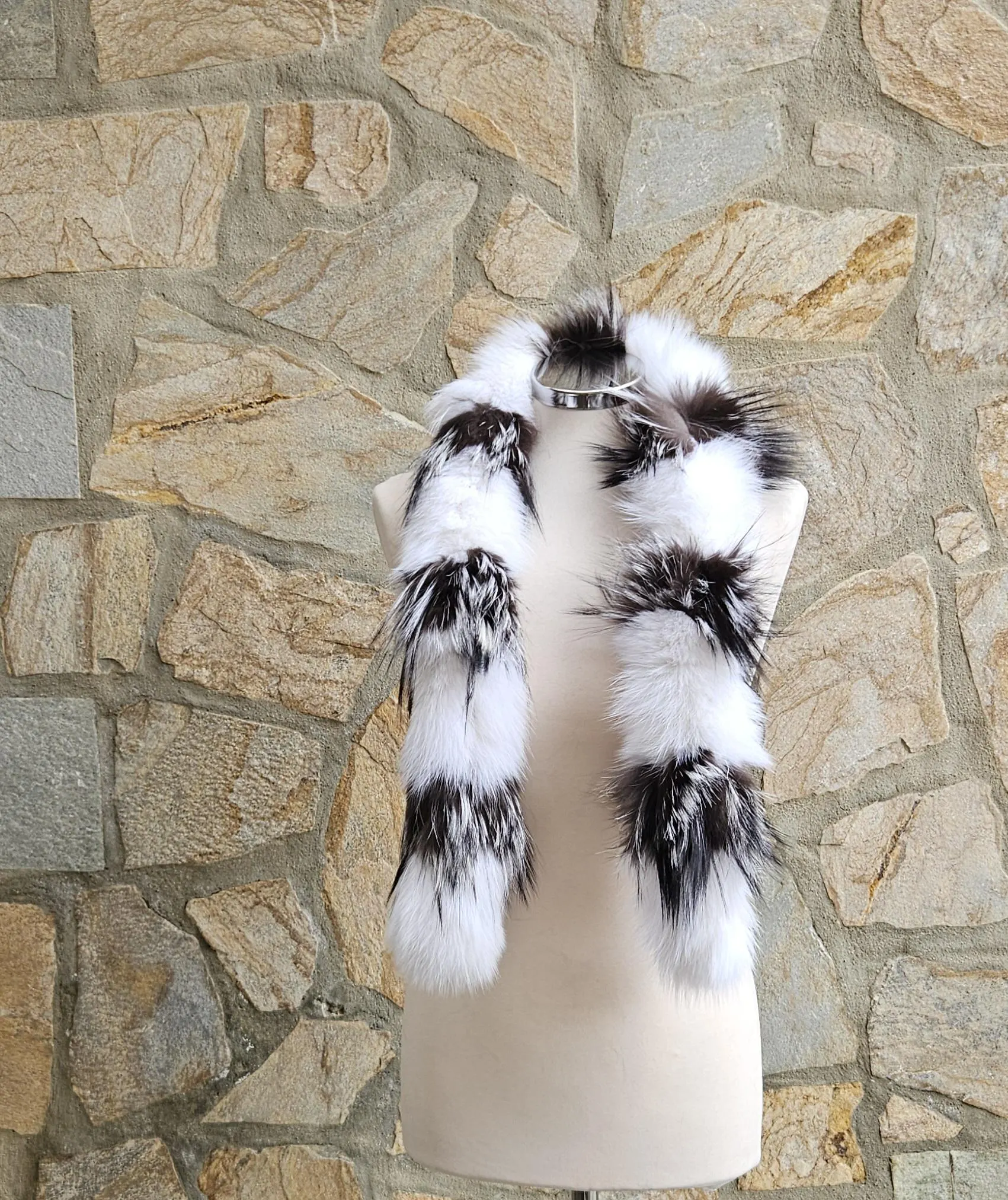 Real Fur Fox Scarf - Image 3
