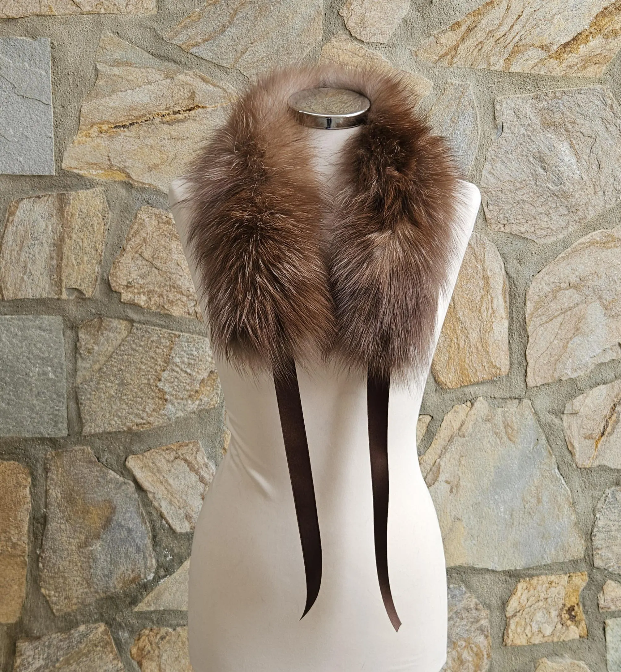 Real Fox Fur Collar with ribbon in crystal color - Image 6