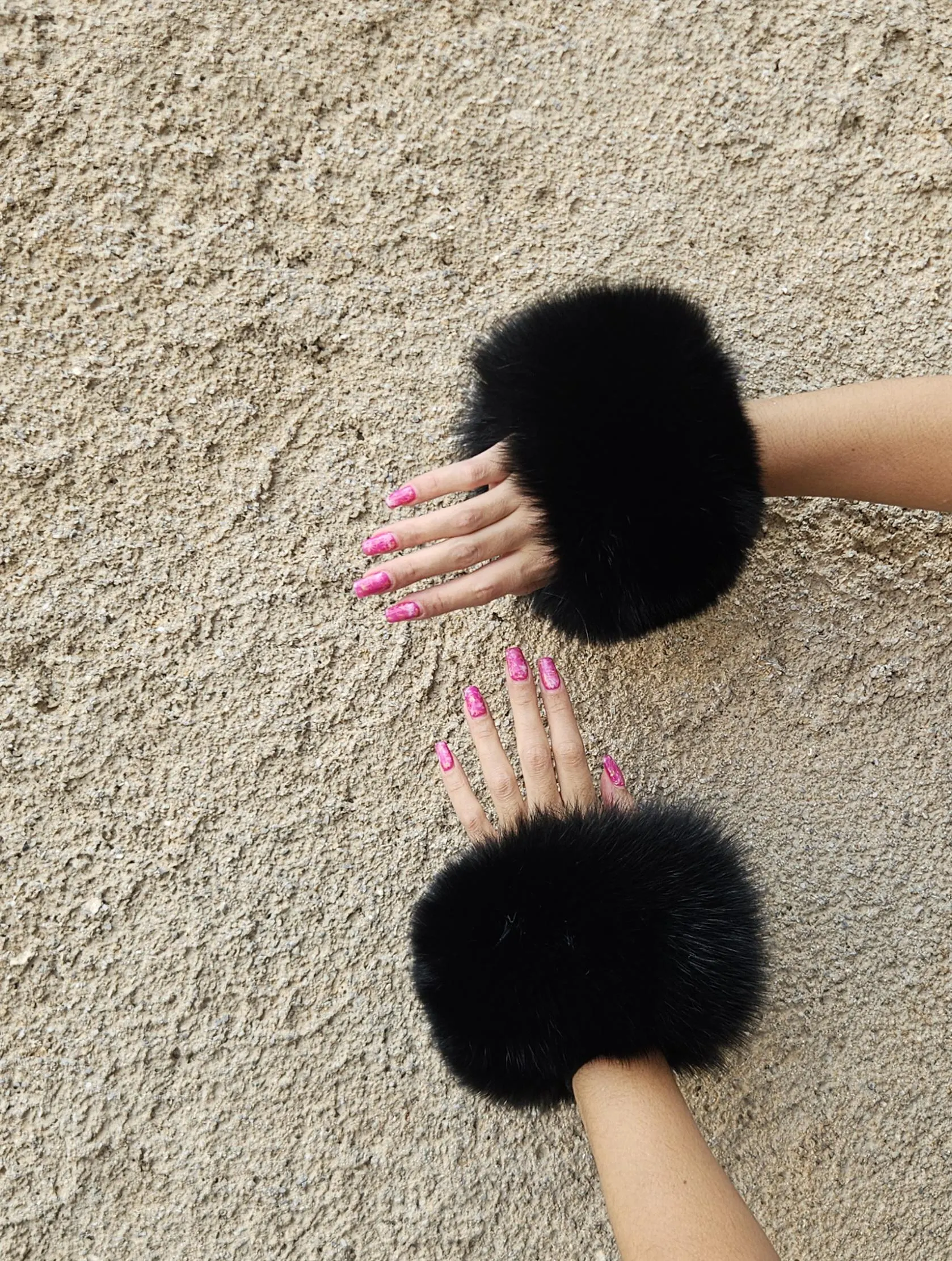 Real Fur Fox Cuffs in black color