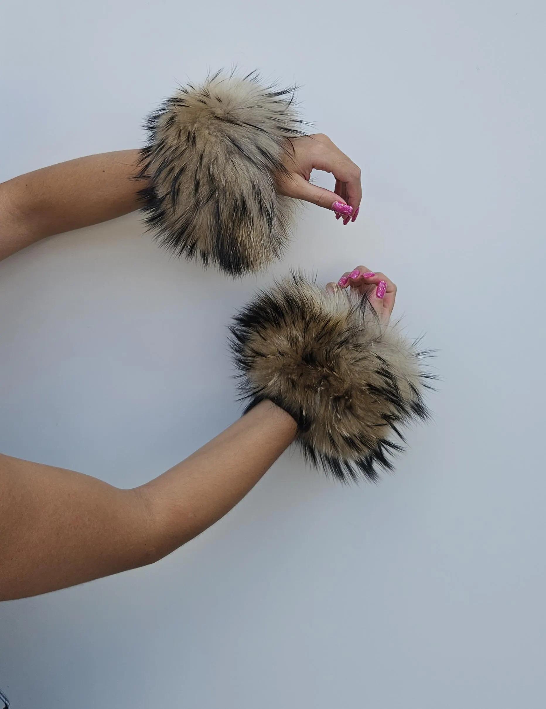 Real Fur Finn Raccoon Cuffs - Image 6