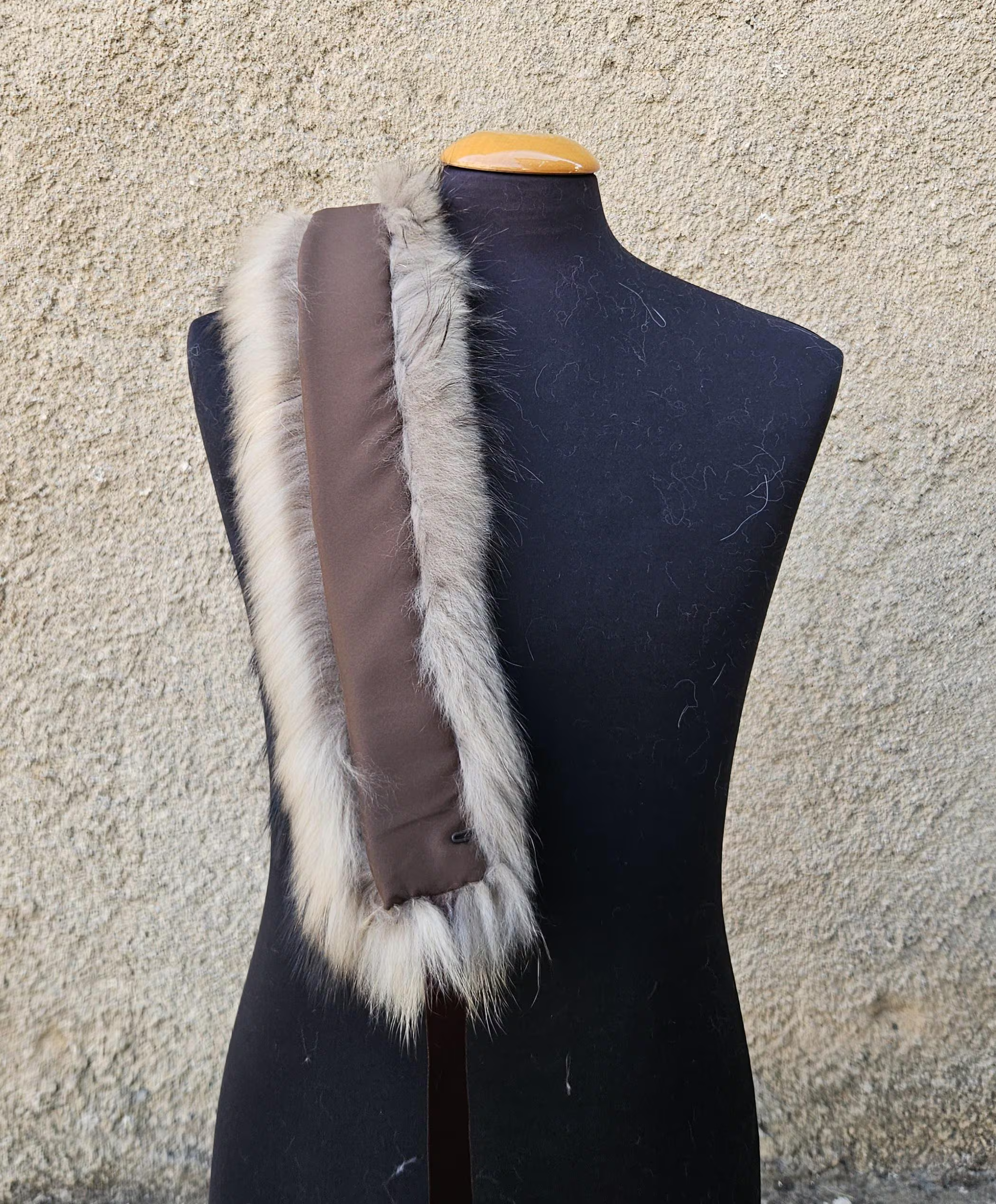 Real Fin Raccoon Fur Collar with ribbon - Image 5
