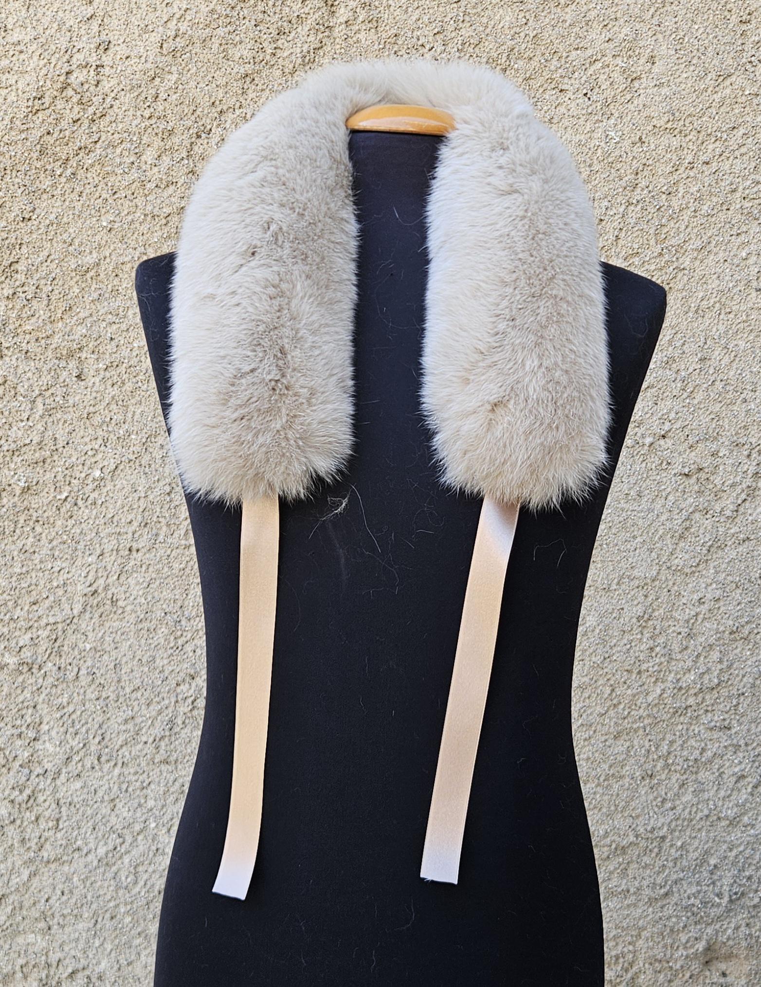 Real Fox Fur Collar with ribbon - Image 4