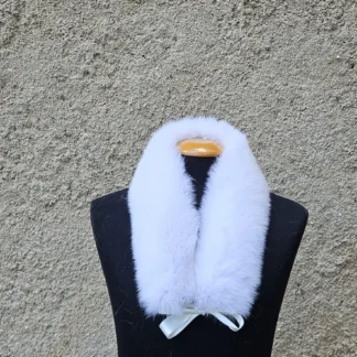Real Fox Fur Collar with ribbon in white color
