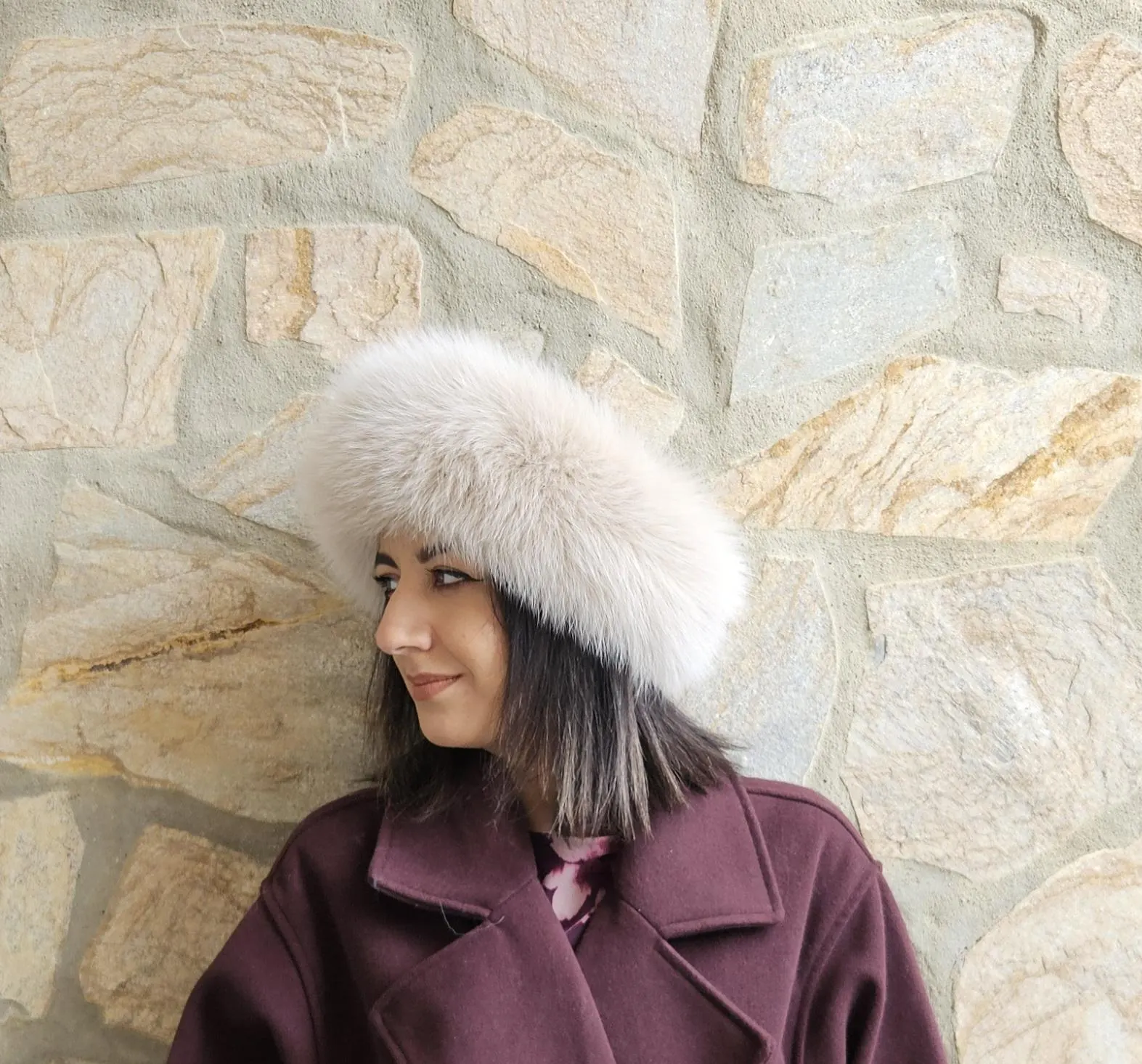 Real Fox Fur Headband in light beige color the ideal Winter Earwarmer Accessory