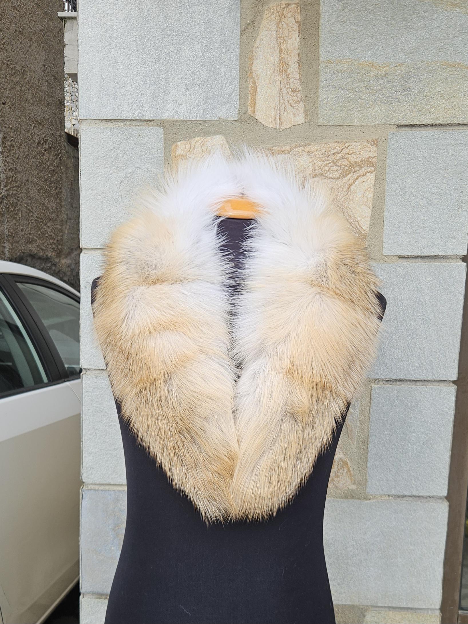 Real Fox Fur Collar - Image 3
