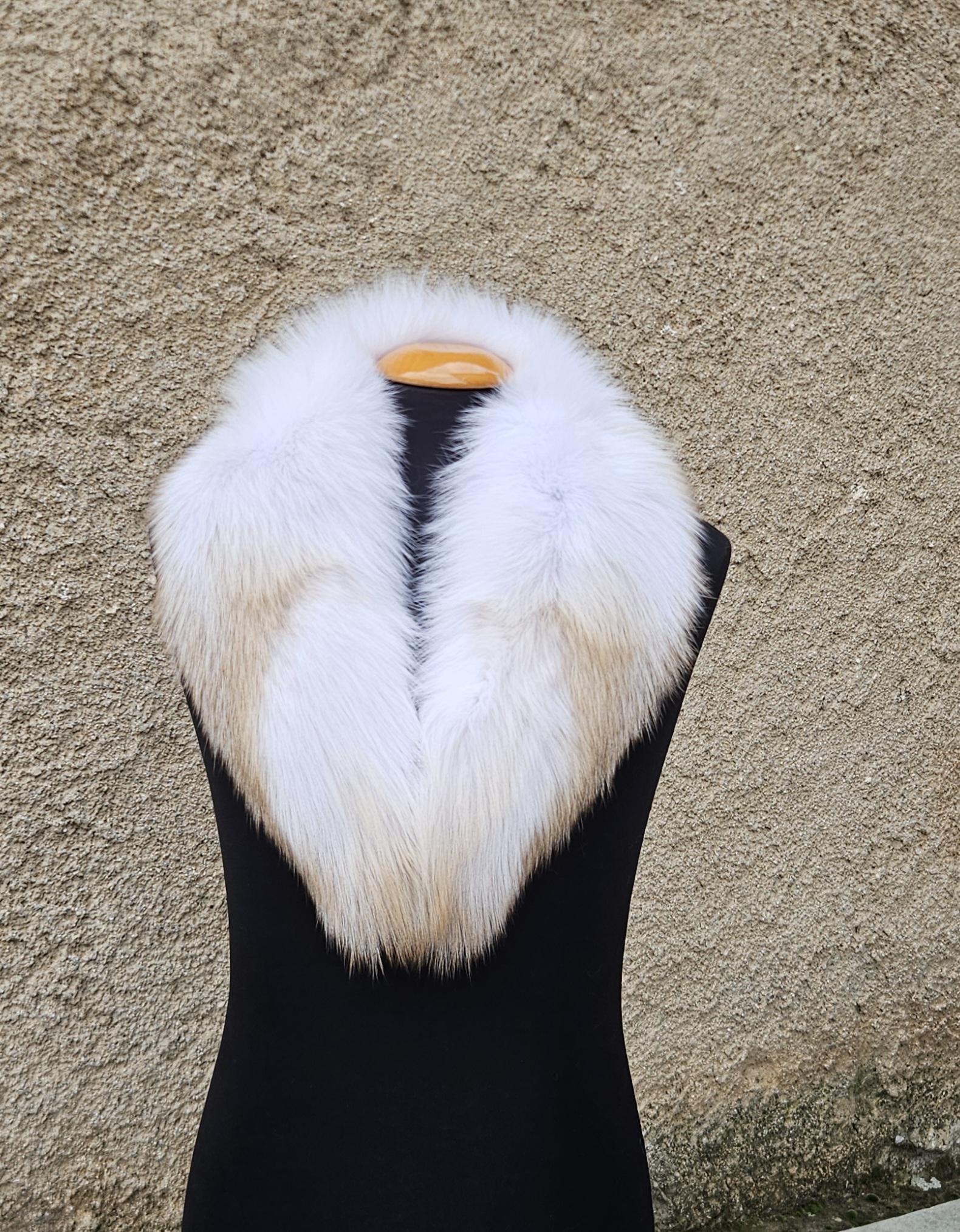 Real Fox Fur Collar - Image 4