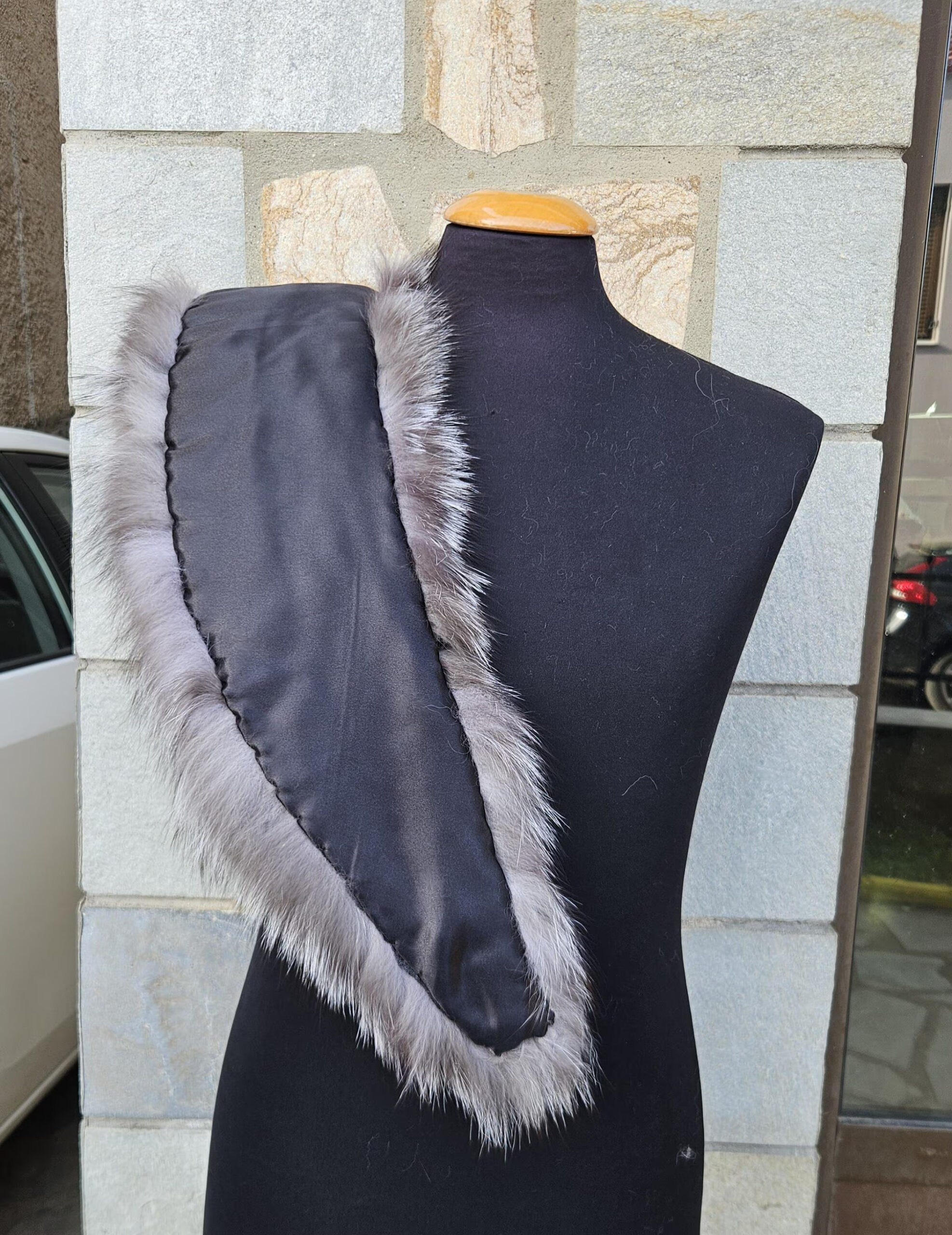Real Fox Fur Collar - Image 4