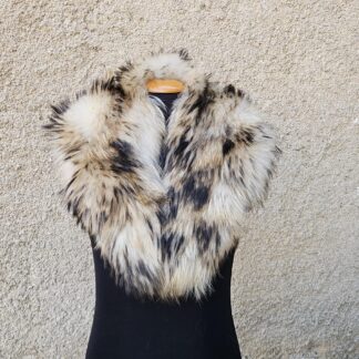 Real Fin Raccoon Fur Collar