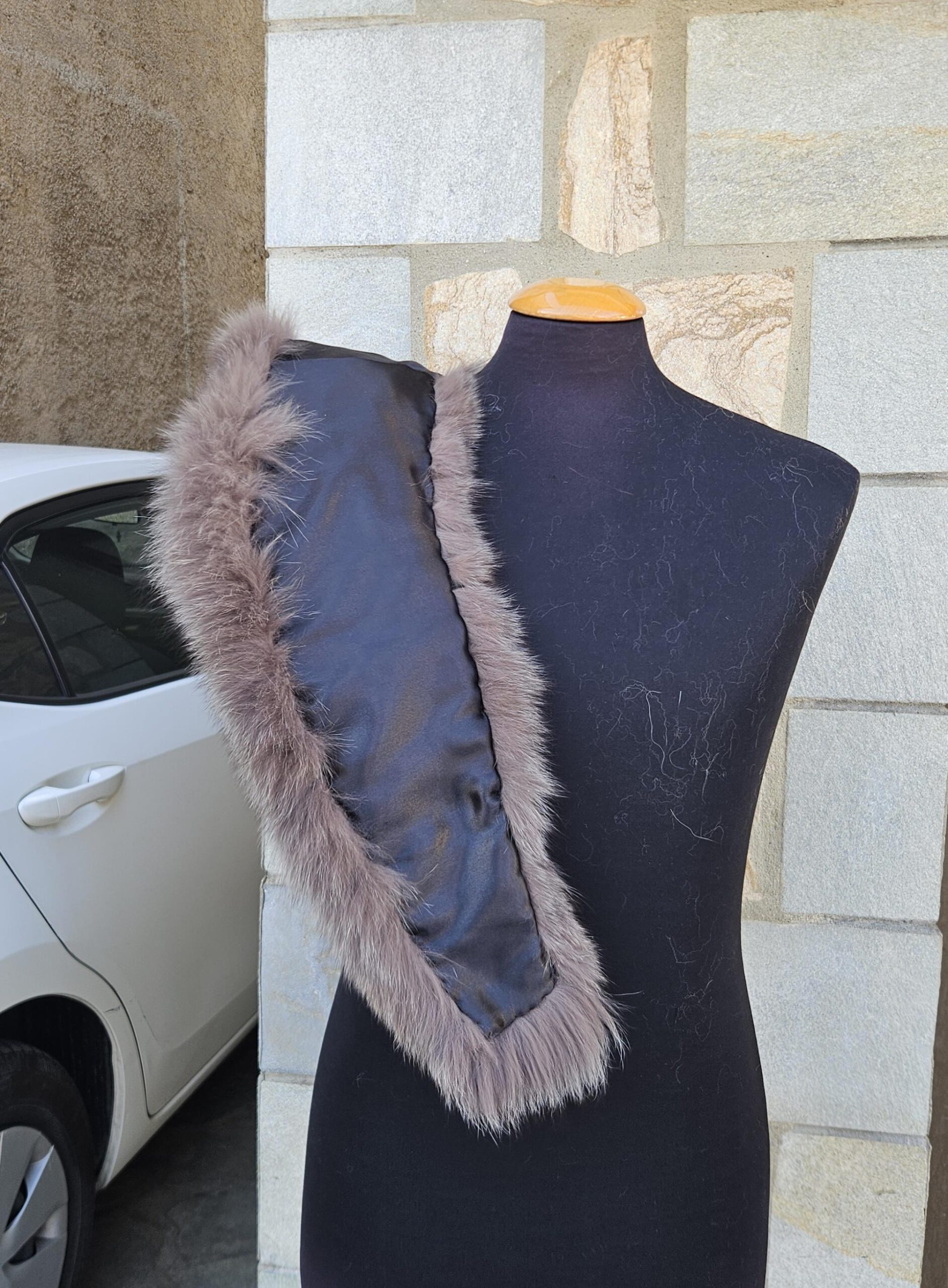 Real Fox Fur Collar - Image 3